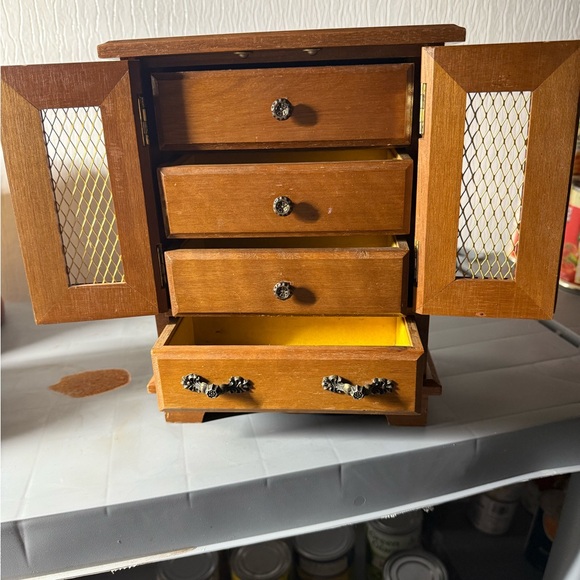 Vintage Wooden Jewelry Box with Metal Accents - Picture 3 of 6